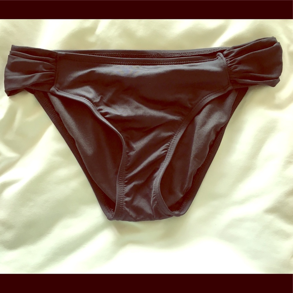 Swimsuit bottoms